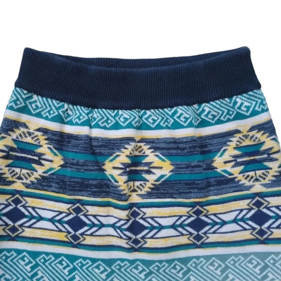 Allover Me Pencil To-The-Knee Knit Skirt, S - Picture 2 of 6